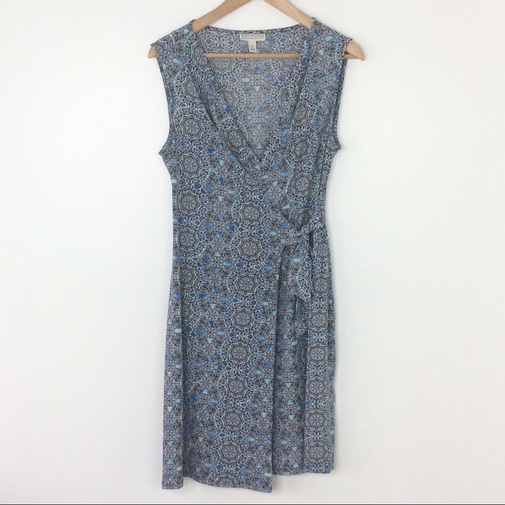 Dana Buchman Dress Faux Wrap Sleeveless Blue/White